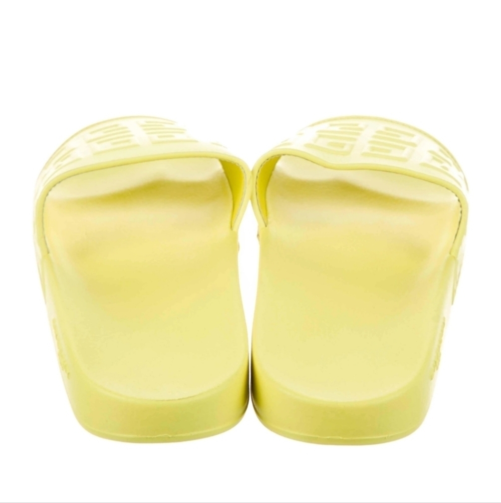 Givenchy Rubber Pool Slides - Picture 2 of 4